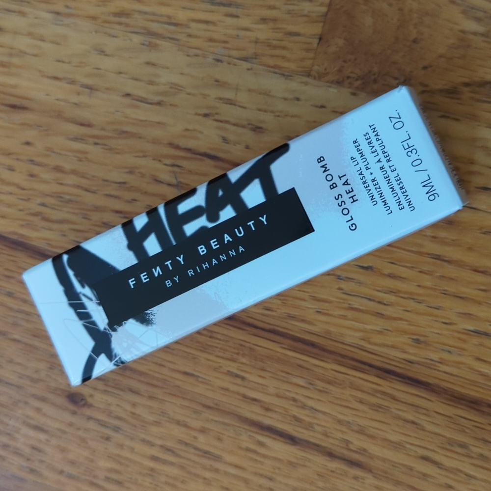 Fenty Beauty Gloss Bomb Heat in 02 Fussy Heat